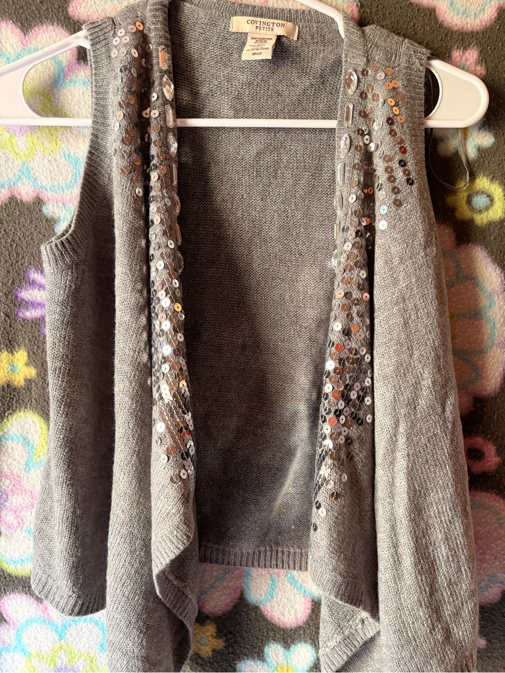 Covington Gray Sequin-Trim Open Front Sweater Vest